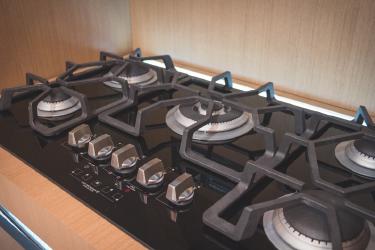 Vibration Plate Training: Do These Trendy Machines Actually Work